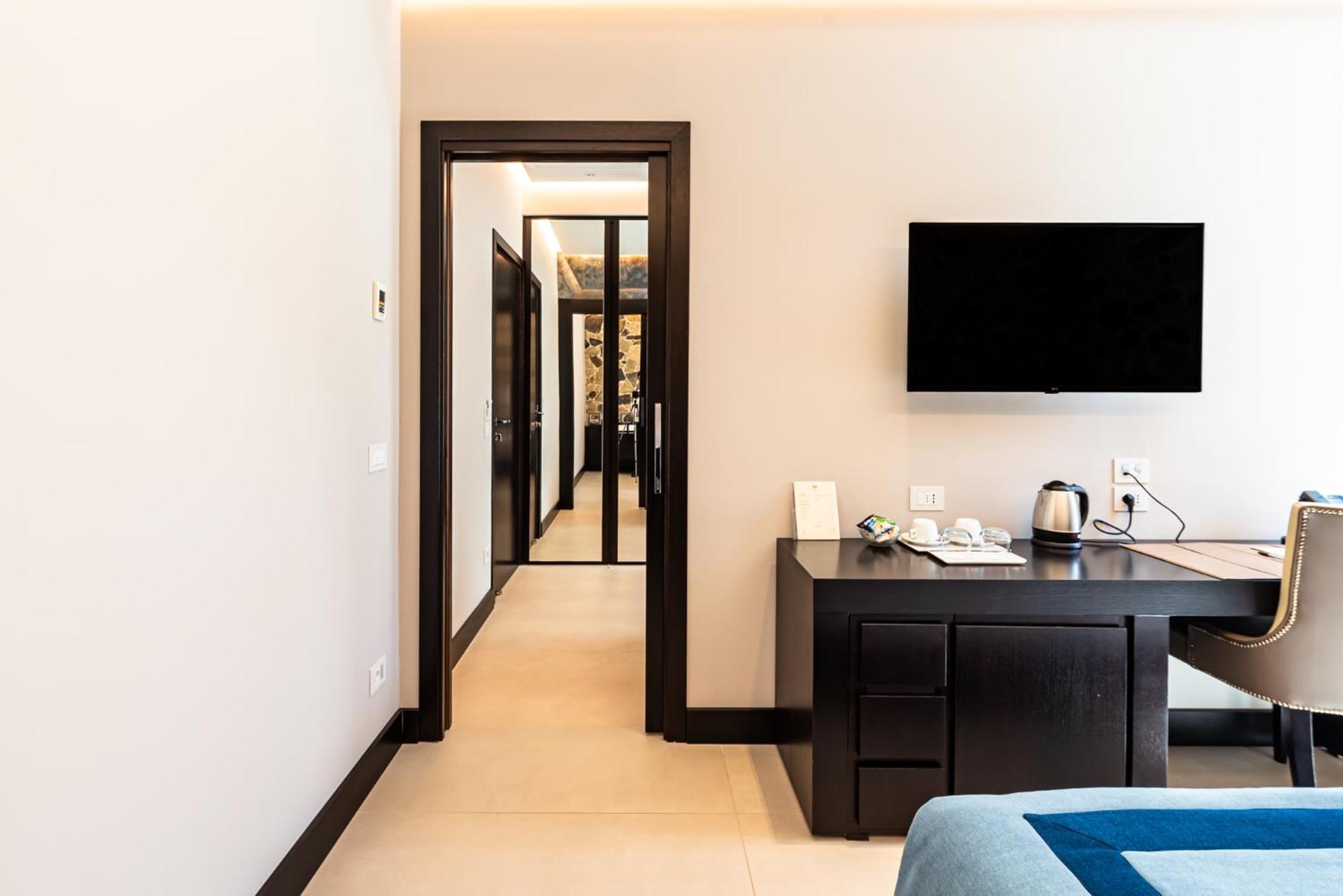 Ngonia Bay Boutique Hotel Milazzo Esterno foto