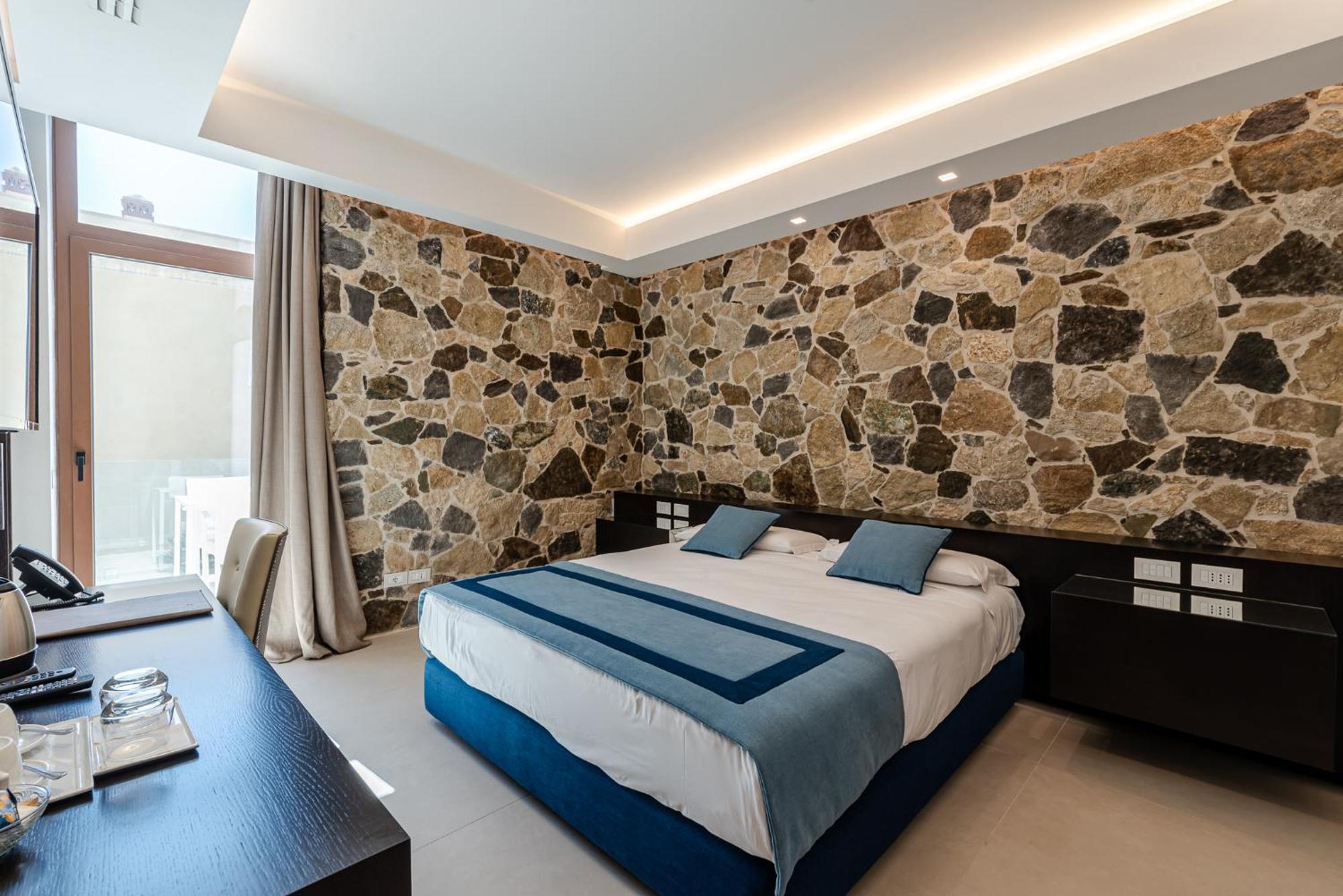 Ngonia Bay Boutique Hotel Milazzo Esterno foto