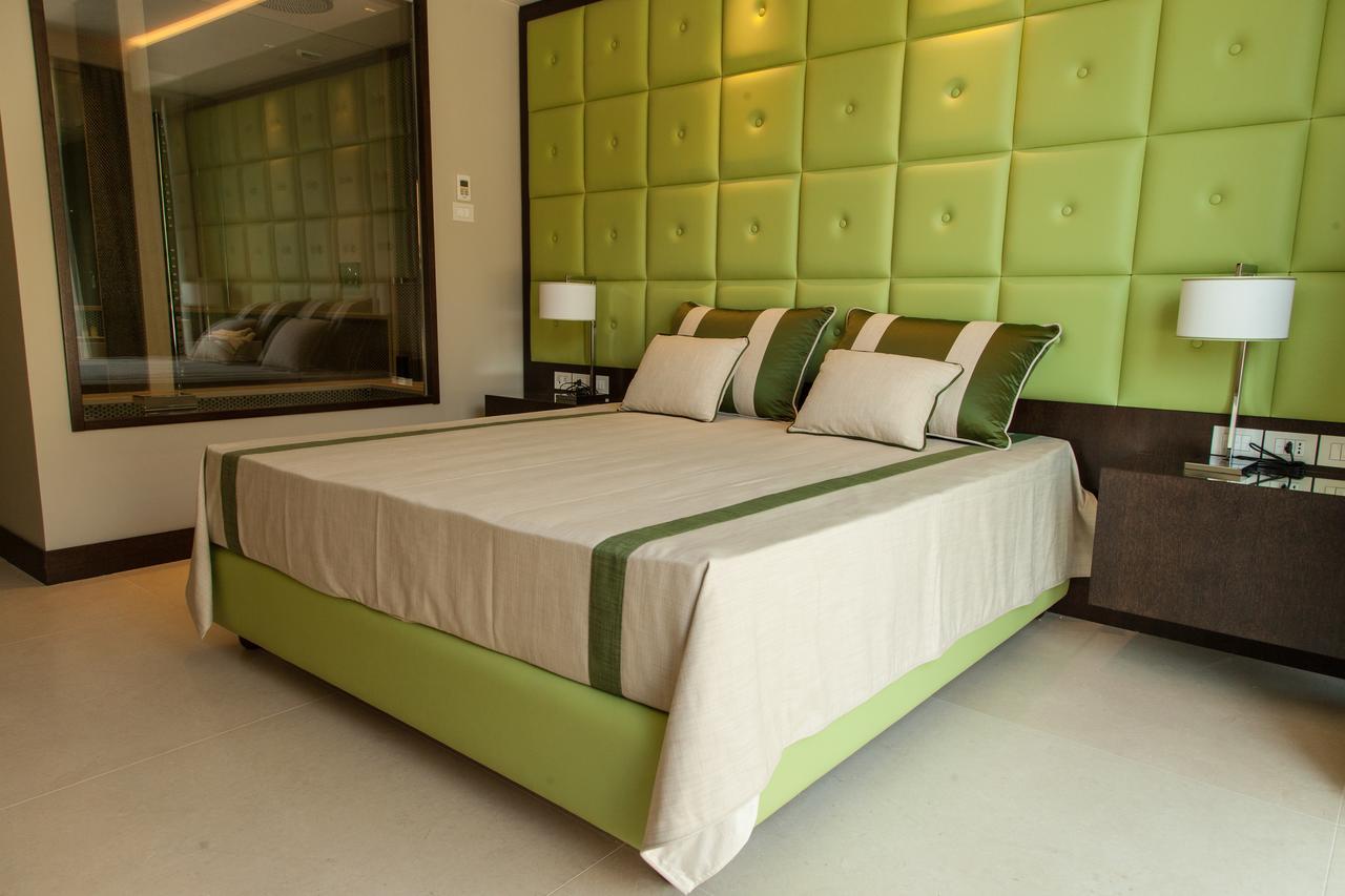 Ngonia Bay Boutique Hotel Milazzo Esterno foto