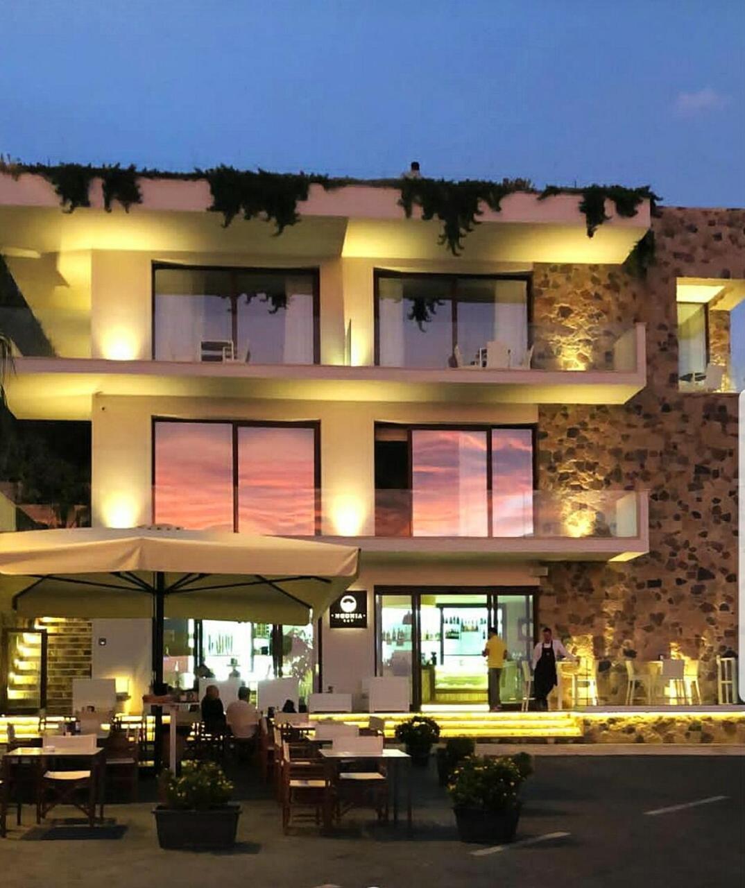 Ngonia Bay Boutique Hotel Milazzo Esterno foto