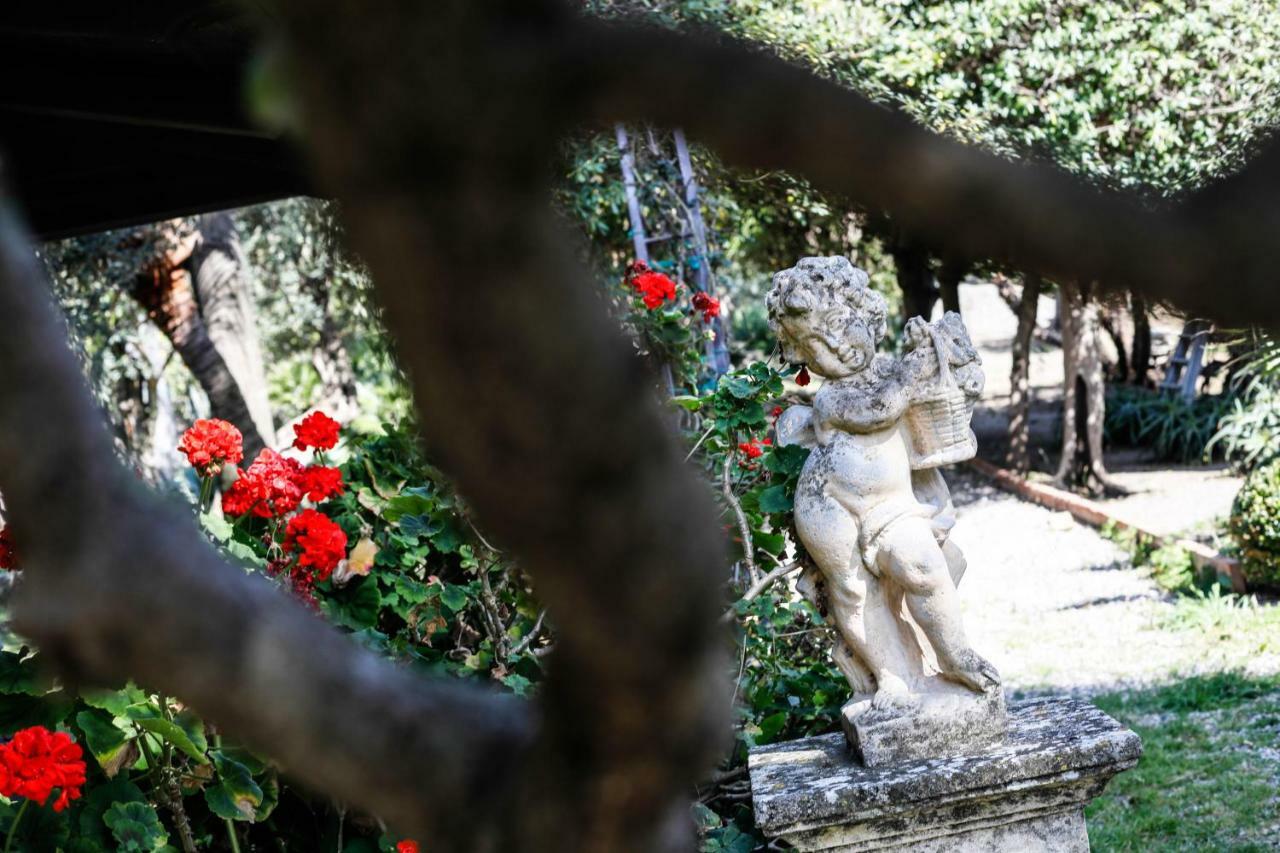 Ngonia Bay Boutique Hotel Milazzo Esterno foto