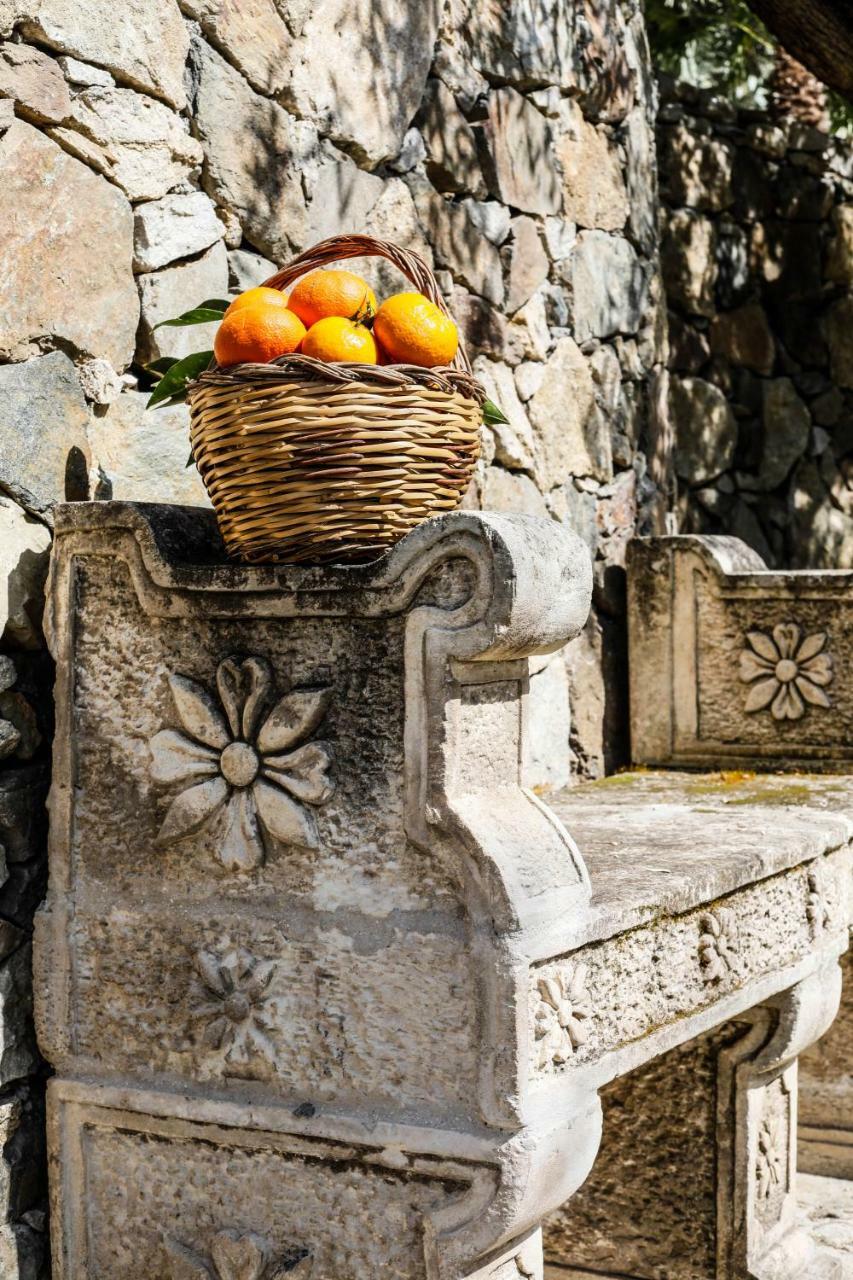 Ngonia Bay Boutique Hotel Milazzo Esterno foto