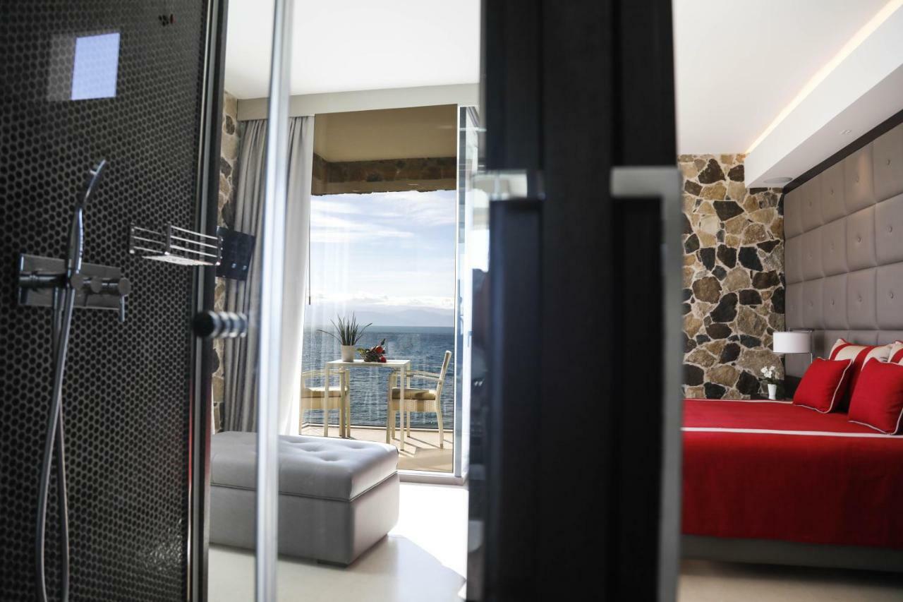 Ngonia Bay Boutique Hotel Milazzo Esterno foto